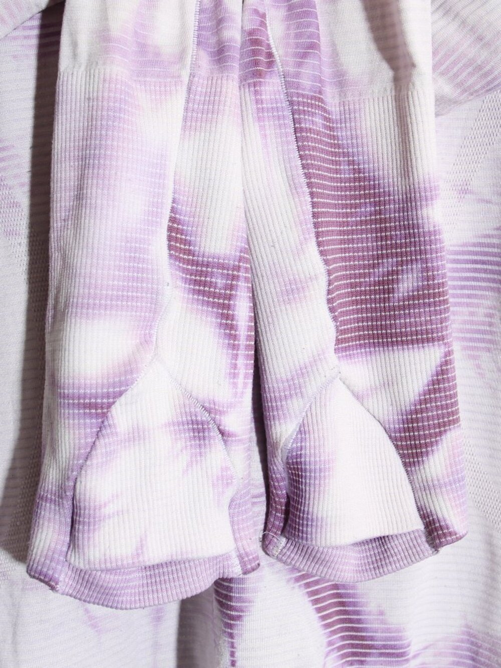 Lululemon Swiftly Tech Long Sleeve Shirt 2.0 Shibori Stripe Wisteria Purple 10 - Picture 6 of 15